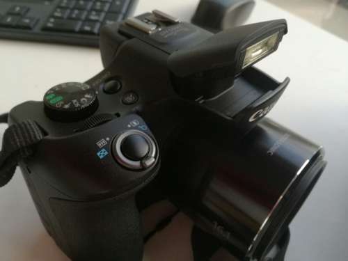 AS NEW!*Great Deal*CANON SX60HS*FULL HD*ULTRASONIC*16.1MP*65X OPTICAL*3.0"LCD*